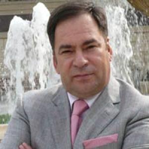 Elikram Bayramov - Ay Isiginda id=
